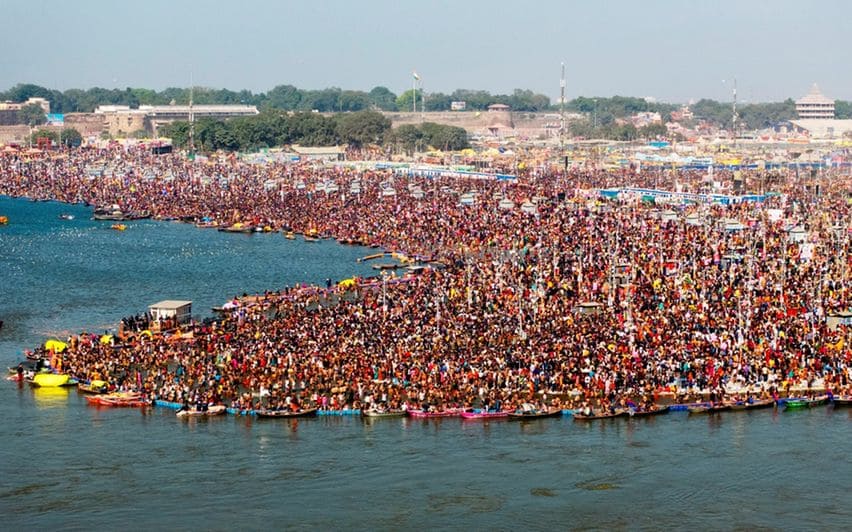 ५५ लाख परदेशी भाविक महाकुंभात डुंबले