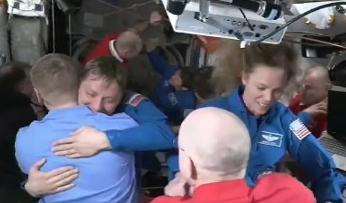 सुनीता विल्यम्स यांचा माघारी येण्याचा मार्ग मोकळा; नासाचे पथक अंतराळ स्थानकावर पोहोचले