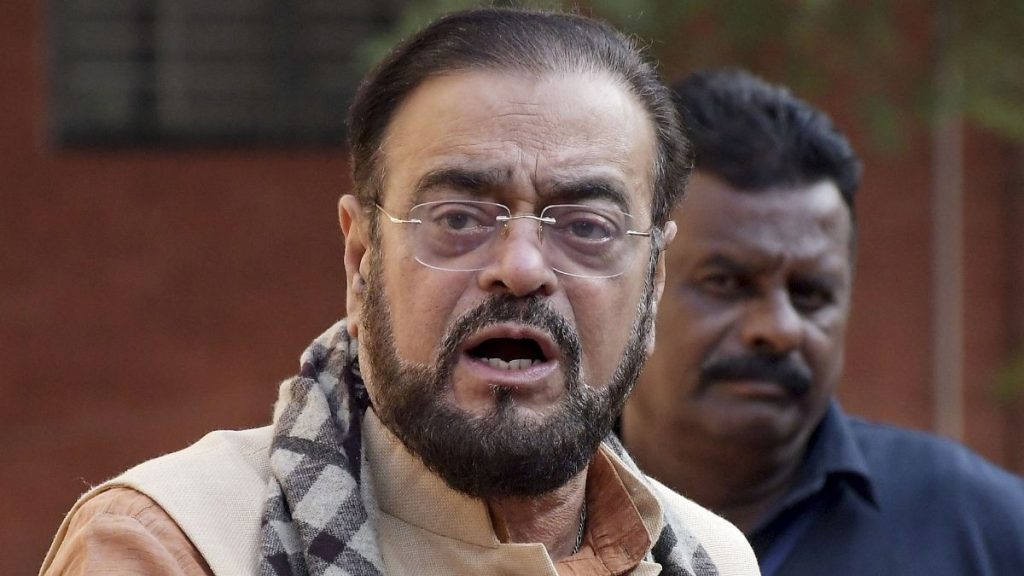 औरंगजेबाला महान राजा म्हणणारे अबू आझमी निलंबित!