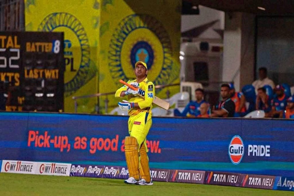 चेपॉकनंतर धोनीच्या हृदयात वानखेडेचे खास स्थान