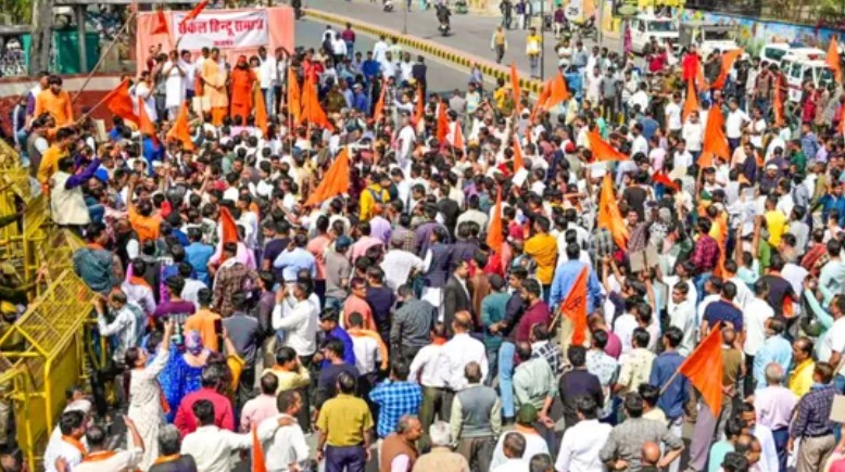 राजस्थान: बलात्कार-ब्लॅकमेल प्रकरणाची सकल हिंदू समाजाकडून निदर्शने!