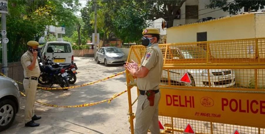 दिल्ली पोलिसांकडून पाच बांगलादेशींना अटक !