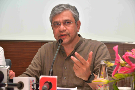 आता “मेक इन इंडिया” जागतिक स्तरावर