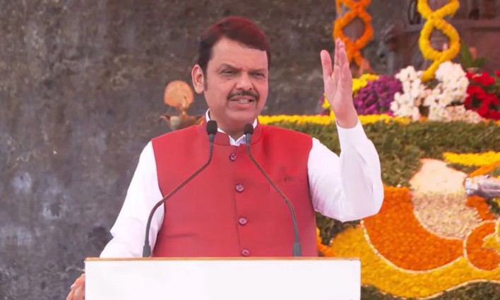 “छत्रपती शिवरायांचा अपमान करणाऱ्याला टकमक टोकावरून लोटले पाहिजे, पण…”