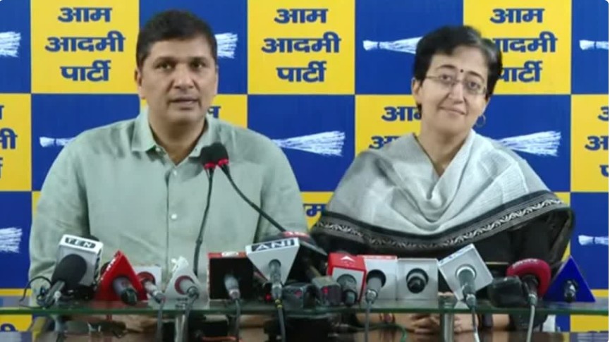 ‘आप’ची महापौरपदाच्या निवडणुकीतून माघार, भाजपाचा मार्ग मोकळा!