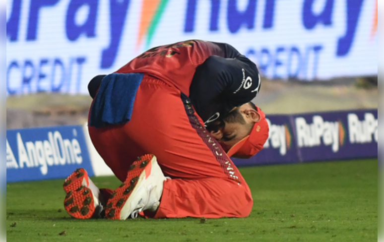 विराटच्या बोटाला लागलंय; पण आरसीबीच्या नशिबाला?