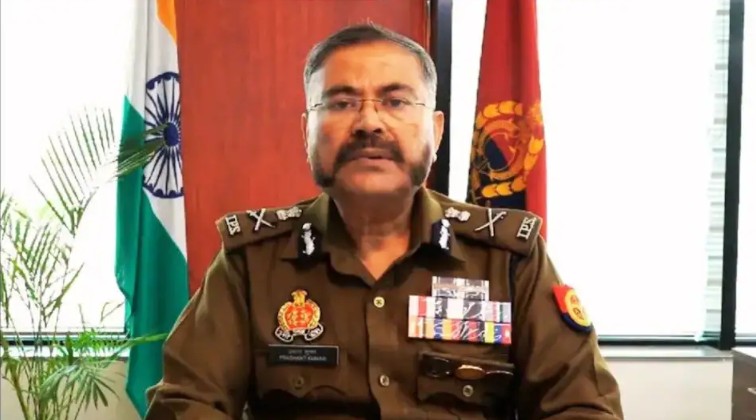 वक्फ विध्येयकाबाबत उत्तर प्रदेशात अलर्ट, पोलिसांच्या सुट्ट्या रद्द!