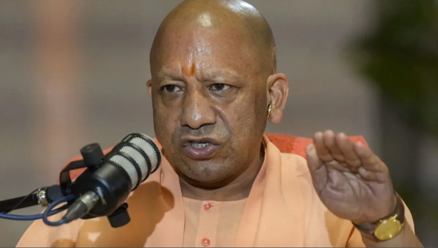 दंगलखोरांवर एकच उपाय दंडुका!