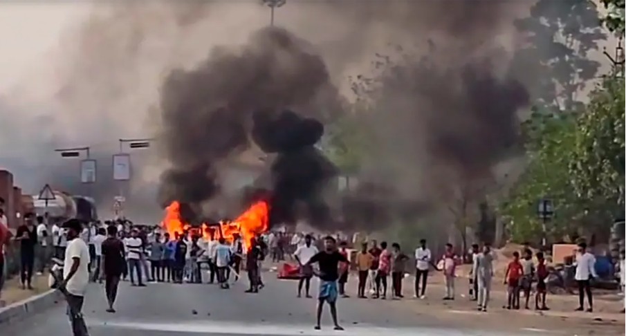 मुर्शिदाबाद हिंसाचार: वडील-मुलाची निर्घृण हत्या करणाऱ्या दोन आरोपींना अटक!