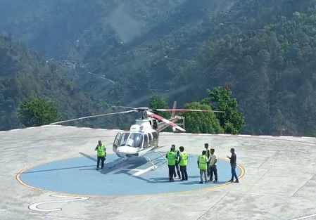 चारधाम यात्रेतील हेलिकॉप्टर सेवा बंद