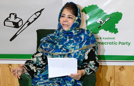 तणावाच्या पार्श्वभूमीवर काय म्हणाल्या महबूबा मुफ्ती?