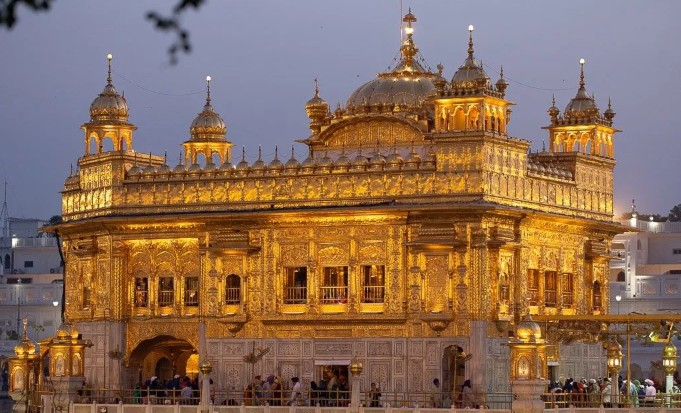 “पाकने सुवर्ण मंदिरावर डागली होती क्षेपणास्त्र, पण…” काय म्हणाले लष्कर अधिकारी?