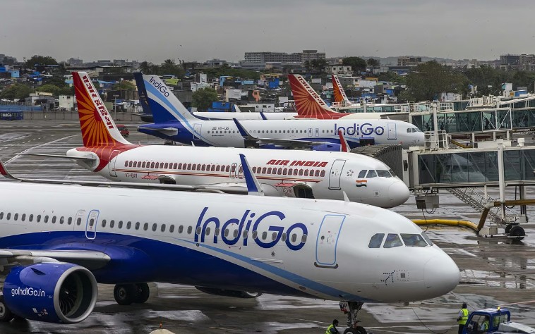 सुरक्षेच्या कारणास्तव एअर इंडिया, इंडिगोकडून ‘या’ शहरांना जाणारी उड्डाणे रद्द