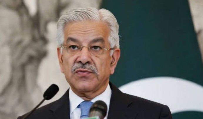 “भारतीय ड्रोन रोखले नाहीत कारण…” पाकिस्तानच्या संरक्षण मंत्र्यांचे अजब स्पष्टीकरण