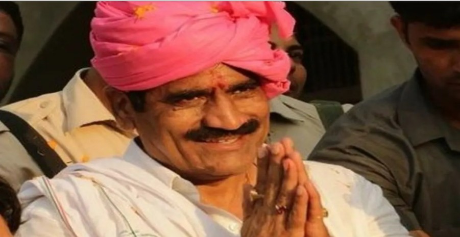 हरयाणात काँग्रेसचे माजी आमदार धर्मसिंग छोक्कर अटकेत!