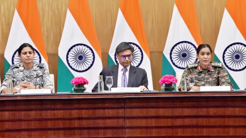 तुर्कीने दिलेले ३०० ड्रोन भारताने पाडले, पाकने नागरिकांना ढाल म्हणून वापरले!