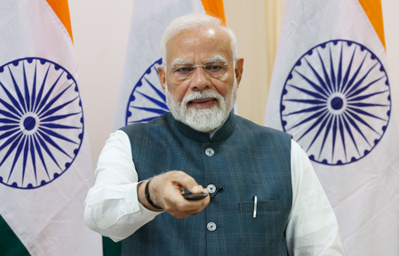 पंतप्रधान नरेंद्र मोदींच्या हस्ते पाटणा विमानतळाच्या नव्या टर्मिनल इमारतीचं उद्घाटन