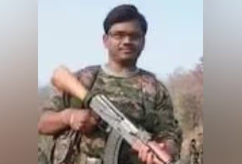 १० लाख रुपयांचे बक्षीस असलेल्या नक्षलवाद्याचा झारखंडमध्ये खात्मा