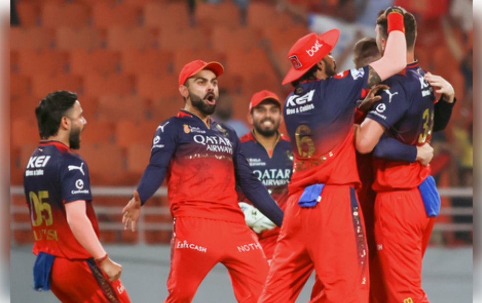 RCB ने रचला विक्रम! आयपीएल प्लेऑफमधील सर्वात जलद लक्ष्याचा पाठलाग
