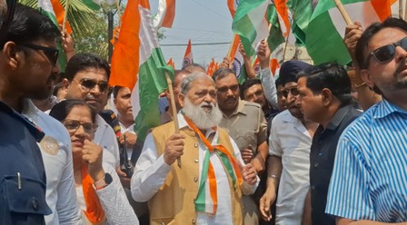 भारतीय लष्कराच्या शौर्याने पाकिस्तानला झुकवले