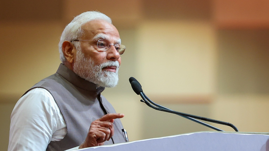 पाकिस्तानचे हे प्रॉक्सी वॉर नाही, हे सुनियोजित युद्ध आहे…