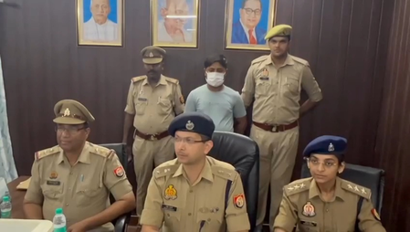 नोएडात बोगस पत्रकार अटकेत