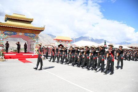 १९४ प्रशिक्षित अग्निवीर भारतीय सैन्यात सहभागी