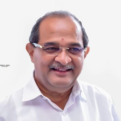 राहुल गांधींनी निवडणूक आयोगाची बदनामी करण्याचा बांधला चंग