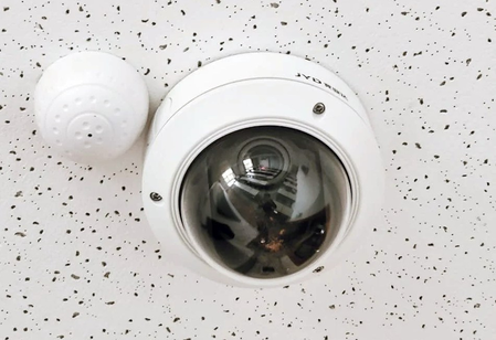 घरात ‘या’ दिशेला लावू नका सीसीटीव्ही