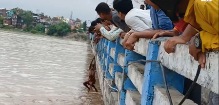 बिहारच्या फल्गु नदी पाणीपातळीत अचानक वाढ