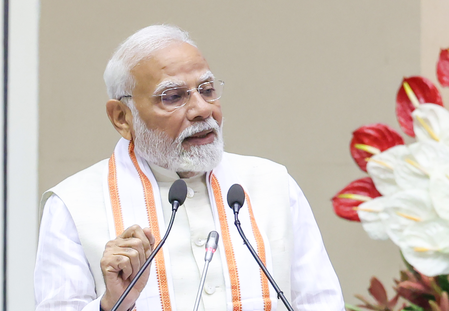 पंतप्रधान मोदींकडून संथाल क्रांतीतील वीरांना आदरांजली