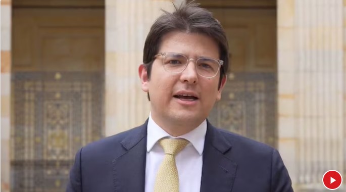 कोलंबियामध्ये राष्ट्रपती पदाच्या उमेदवारावर प्राणघातक हल्ला, रॅलीदरम्यान गोळीबार!