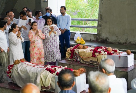 एअर इंडिया अपघातातील २२० डीएनए नमुने जुळले; २०२ मृतदेह कुटुंबीयांना सोपवले