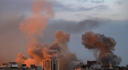 यमनच्या हूती गटाने क्षेपणास्त्र हल्ल्याची जबाबदारी स्वीकारली