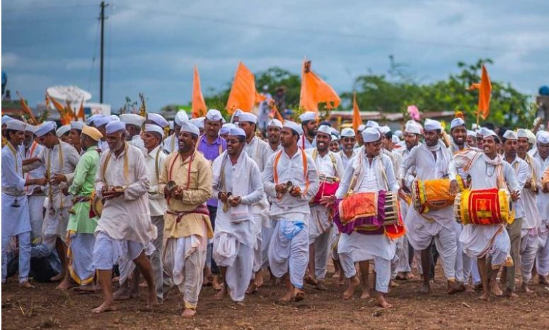तीर्थक्षेत्र, देवता, संत, अभंग व पवित्र वारी यांचा अवमान सहन करणार नाही !
