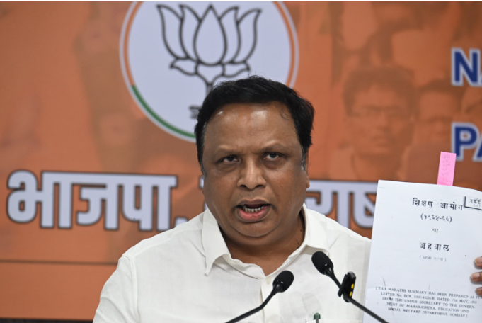 महाराष्ट्रात सक्ती फक्त मराठीची, हिंदीची सक्ती नाही!