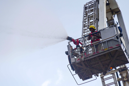 व्हिक्टोरिया रुग्णालयात लागली आग