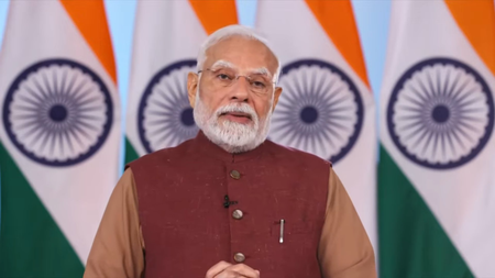 छप्पर फाडके : पंतप्रधान मोदींनी रोजगार मेळाव्यात दिली युवकांना नियुक्तीपत्रे