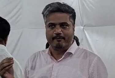 आमदार रोहित पवार यांच्याविरुद्ध एफआयआर