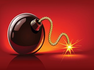 सीएसएमटी स्थानकाला बॉम्बने उडवण्याची धमकी