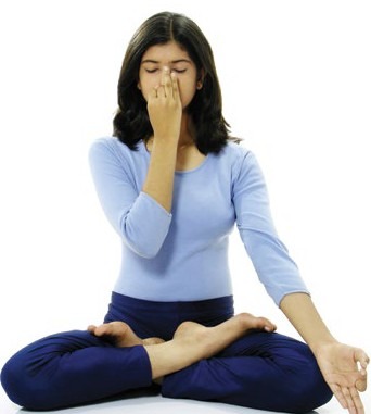 दररोज करा ‘नाडी शुद्धी प्राणायाम’