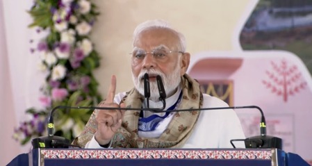 मोतिहारीत पंतप्रधान मोदींचा विरोधकांवर हल्लाबोल