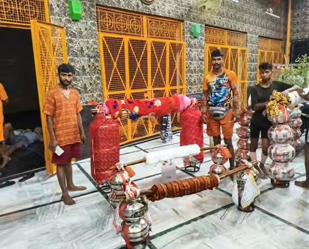 मुजफ्फरनगरमध्ये कावड खंडित केल्याच्या प्रकाराने तणाव