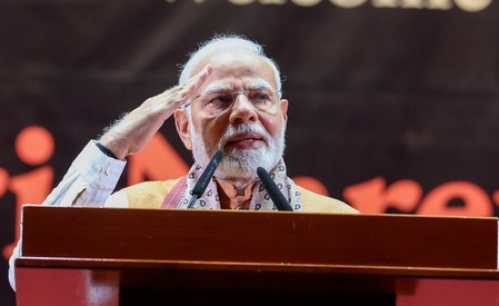 मंगल पांडे यांच्या जयंतीनिमित्त पंतप्रधान मोदी यांच्यासह अनेकांनी वाहिली श्रद्धांजली