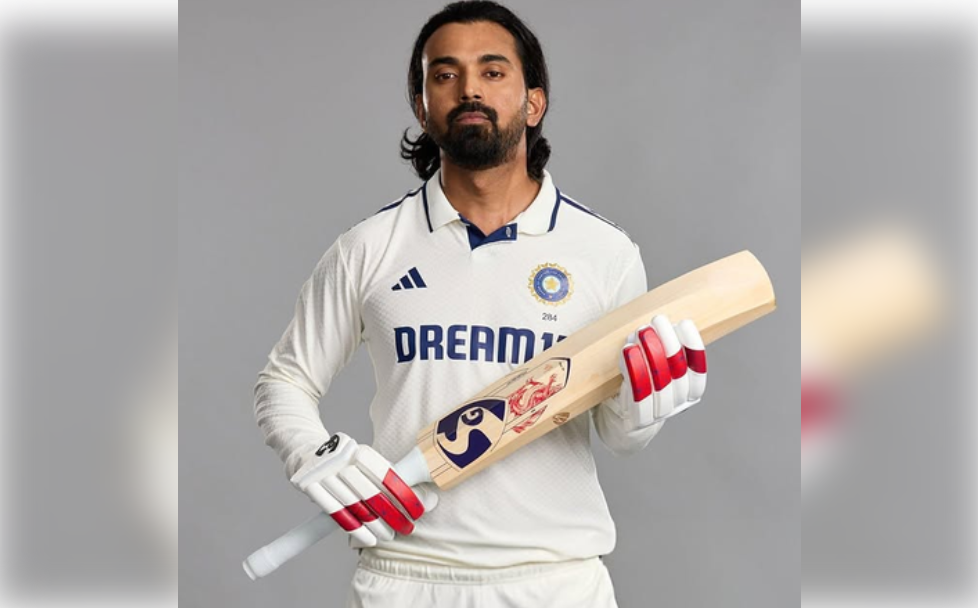 के. एल. राहुल इंग्लंडमध्ये १०००+ धावा करणाऱ्या दिग्गजांच्या यादीत