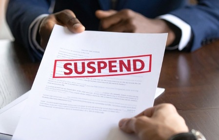 अमरेश जेना लैंगिक अत्याचार प्रकरणात निलंबित