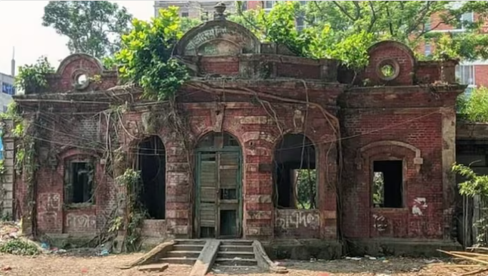 बांगलादेश: सत्यजित रे यांचे घर पाडण्याच्या निर्णयावर पुनर्विचार करावा, दुरुस्तीसाठी मदत देऊ!