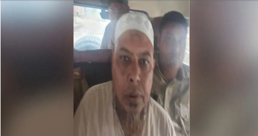 अब्दुल रहमान गेल्या ३५ वर्षांपासून लोकांचे धर्मांतर करत होता!