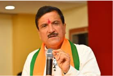 महात्मा फुले जन आरोग्य आणि आयुष्यमान भारत योजनेची रुग्णालय संख्या कधी वाढवणार?