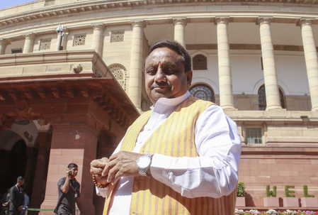 पाकिस्तानची भाषा बोलत आहेत मणिशंकर अय्यर